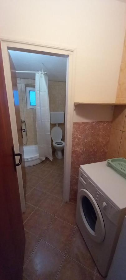 באר Apartments Kalamperovic מראה חיצוני תמונה