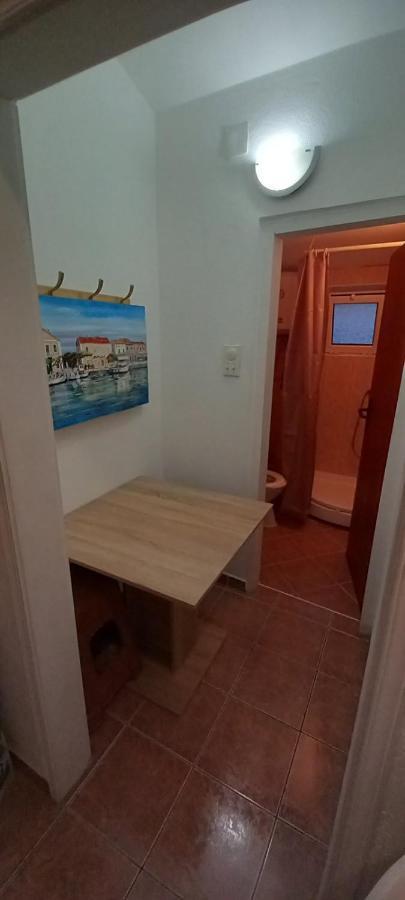 באר Apartments Kalamperovic מראה חיצוני תמונה