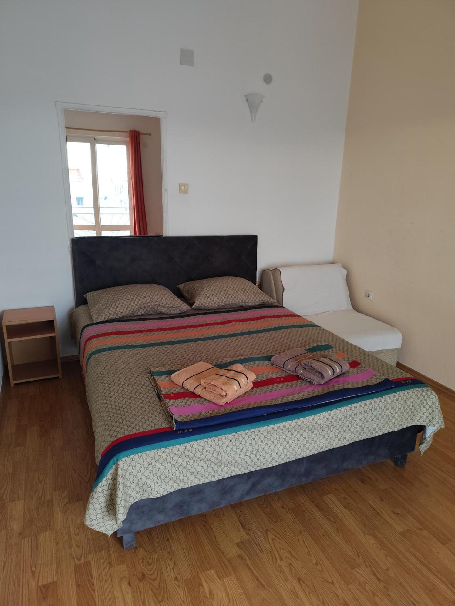 באר Apartments Kalamperovic מראה חיצוני תמונה